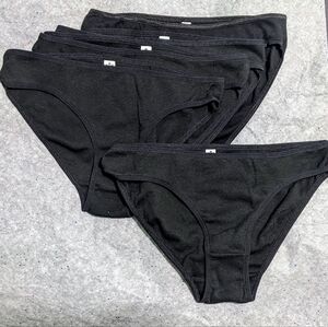 5 pairs American Apparel 00's deadstock flat bottom panties